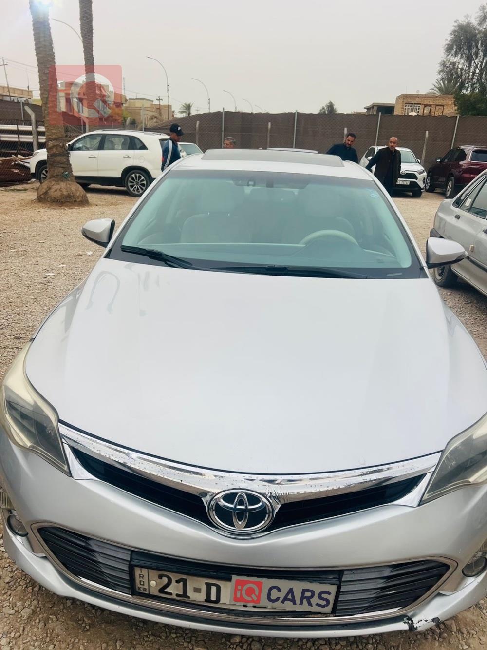 تويوتا أفالون